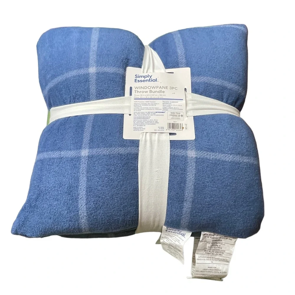 - Simply Essential windowpane 3 pcs throw bundle - Picture 3 of 8